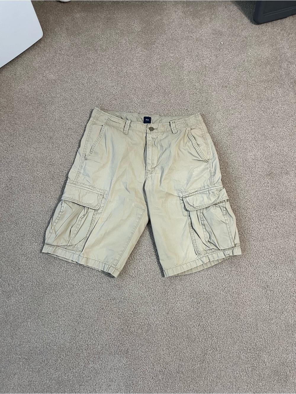 Men's Cargo Shorts in Light Khaki